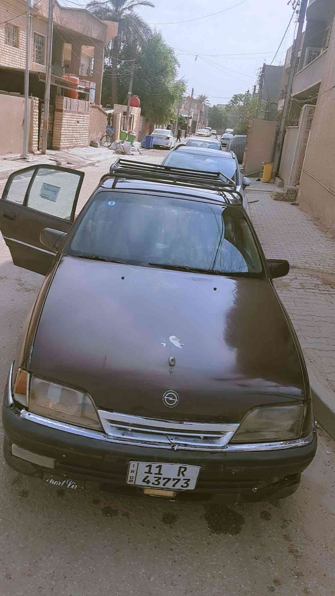 اوبل فيكترا • ١٩٩٣ • كير عادي