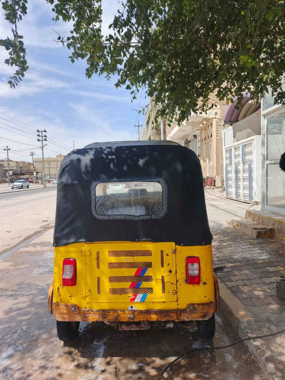 السلام عليكم للبيع...
تكتك زيل محور بجاج مكينه 20 بالچيس ضفاير بجاج هاوزنات ماشة ستيرن كله بجاج تكتك نظيفة أمانه الله بس محتاجة شوي تعمير دوس غيرها ما تحتاج شي تكتك نظيفة مال شغل مكاني نجف تفاصيل أكثر ***********

