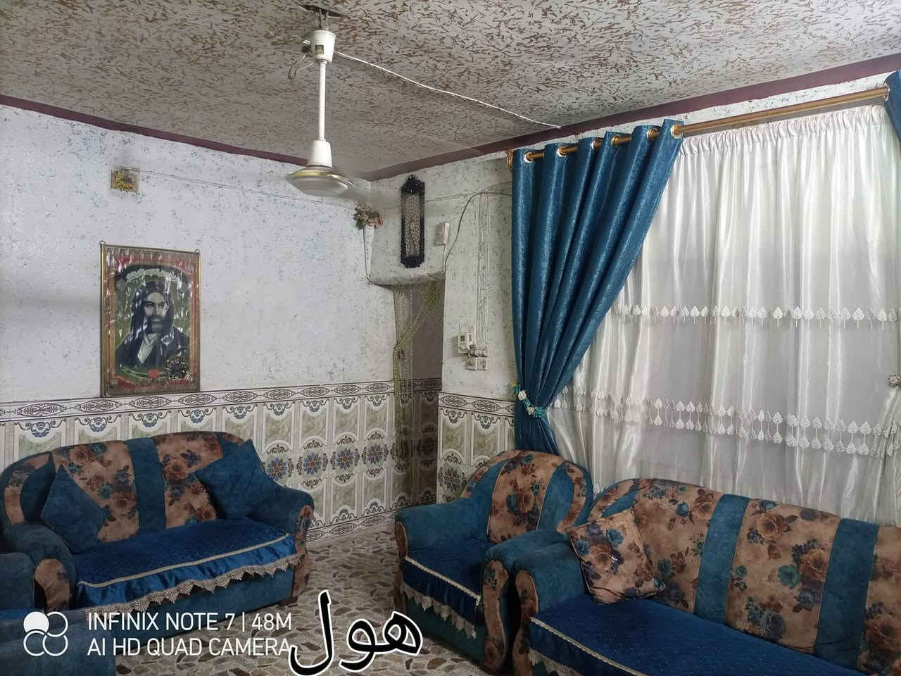 بيت للبيع زراعي في منطقة التأميم / عرب جبور قرب جسر ديالى المساحة 150 متر والواجهة 6 و النزال 25 
 (البناء بي غرفة ومطبخ و هول وممر على طول البيت وحمامين داخلي وخارجي مع صحيات و حوش بمساحه كبيره ) 
الرقم: *********** 
رقم ثاني:*********** 
ومتواجد على الواتساب على هاذه الارقام 
 ***********
***********
