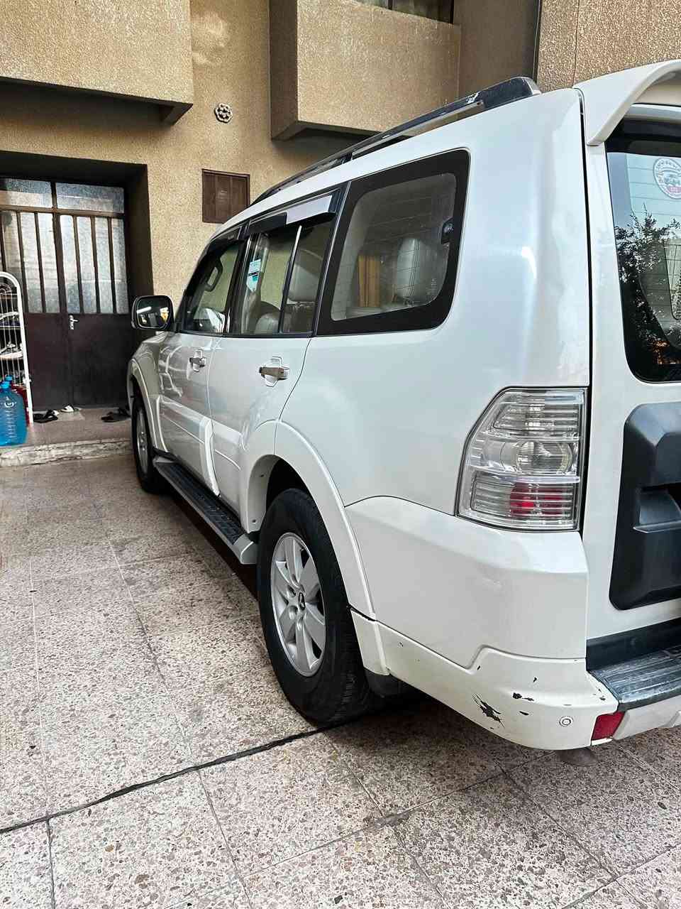 السلام عليكم باجيرو حبتور 2008 رقم بغداد محرك 3000
مكفولة من الضربة والصبغ  

 فول مواصفات فتحة تحكمات ستيرن مري شفط 

كشن جلد كهربائي تدفئه وتبريد 

تبريد خير من الله 

شاشة اندرويد 

كامرة و حساسات خلفية 

السعر 120 

مكان السيارة / بغداد الجديدة

***********

