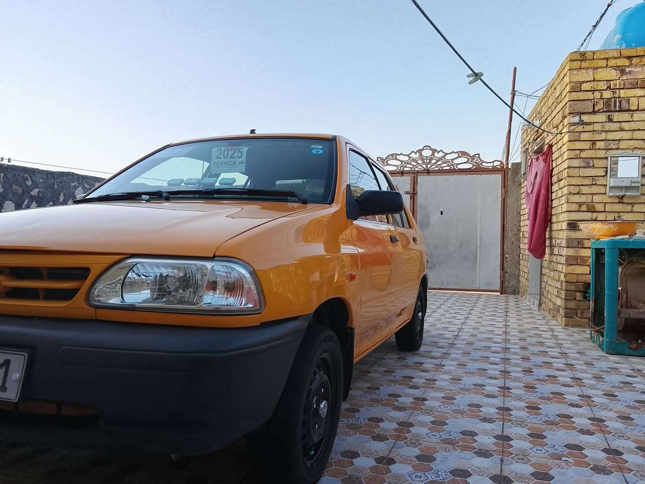 سلام عليكم من رخصت الكروب 
سايبه للبيع موديل 2025 السياره كفاله عامه دوشمه عامه السبير ما نازل 
السعر 68 وبيه مجال ***********
