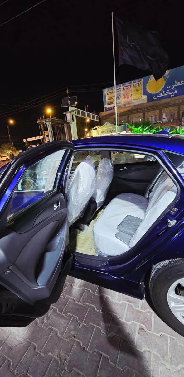 السلام عليكم سوناتا ١٣ رقم بيقرر باسمي سوناره موجود وبه الصور 
بيع او مراوس بملكه او ماجستا شاهينه قرار ٤٨
السعر 98
مكانه ميسان العماره 
***********
