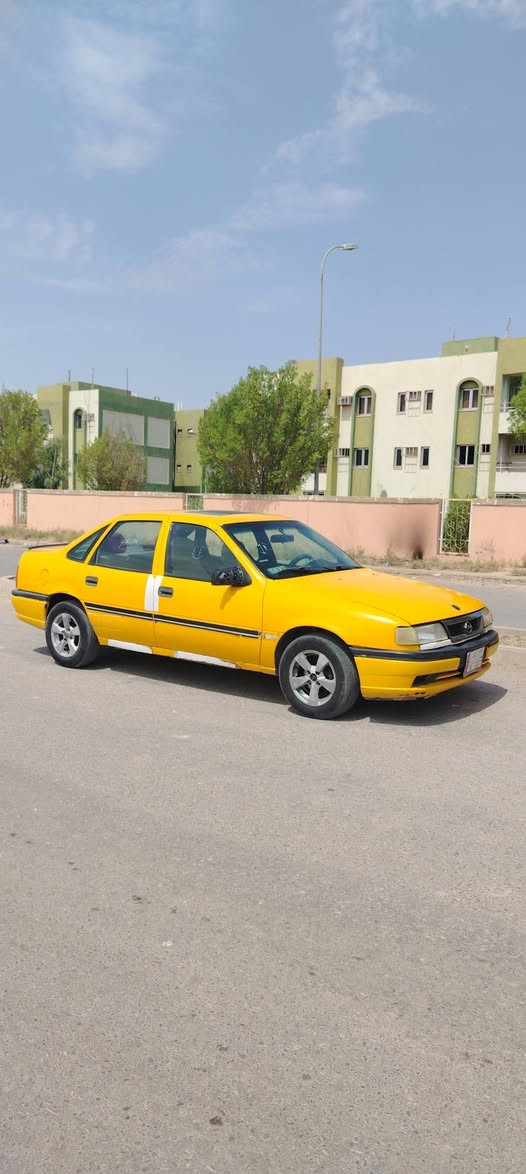 اوبل فكترا للبيع تكسي موديل ٩٣ قايش عريض سياره حلوى شغل وطلع للشارع السعر 28 بي مجال الشراي يتصل على الرقم *********** العنوان كركوك
