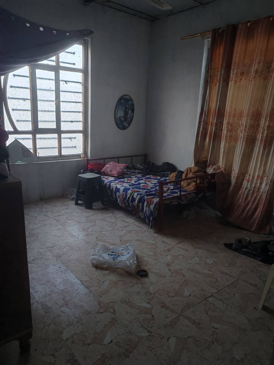 بيت مساحته 100مربع ركن عالي
يتكون من كلدور وصاله ومطبخ مع مجمع صحيات كامل وطارمه
وفوك غرفتين سقف مالتهم سندويج
العنوان نزله سعد بيجو طريق الزوار خدمات كامله تبعد عن جسر سيف سعد
100متر
طابو زراعي سند25

مكتب وعقارات الوارث
***********
