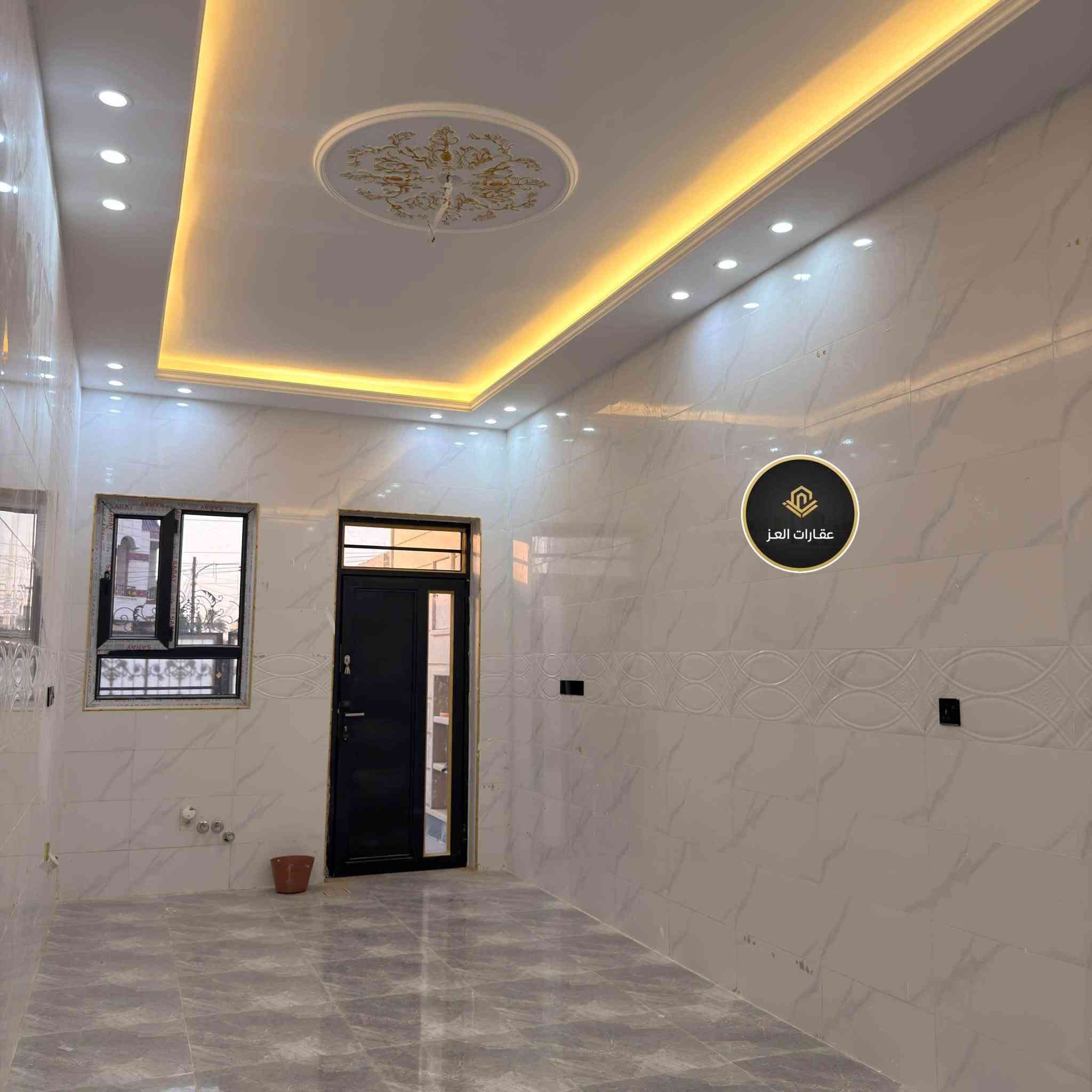 بيت للبيع 200م تكريت حي الضباط يم شارع جليل القصاب 200م
🛏️ 4 غرف نوم- صالة - استقبال - مطبخ - 3 حمامات - كراج سيارة و سحب مغربي – أبواب تركية - تأسيس كاميرات – سطحين شتايكر

💰 السعر: 188 مليون دينار فقط وبي مجال للشراي

*********** – ***********

مكتب عقارات العز

نص مكتوب في الصور:
- *********** | عقارات العز | ***********
- *********** | عقارات العز | ***********
- عقارات العز