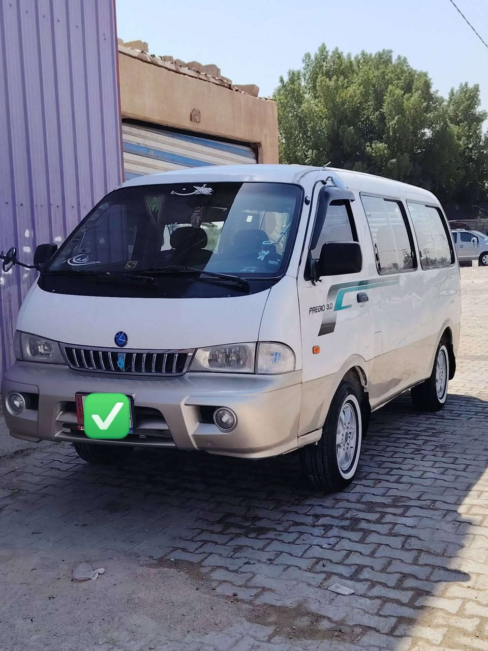 سلام عليكم لبيع موديل 2002 باقي التفاصيل اتصل وتدلل ***********
