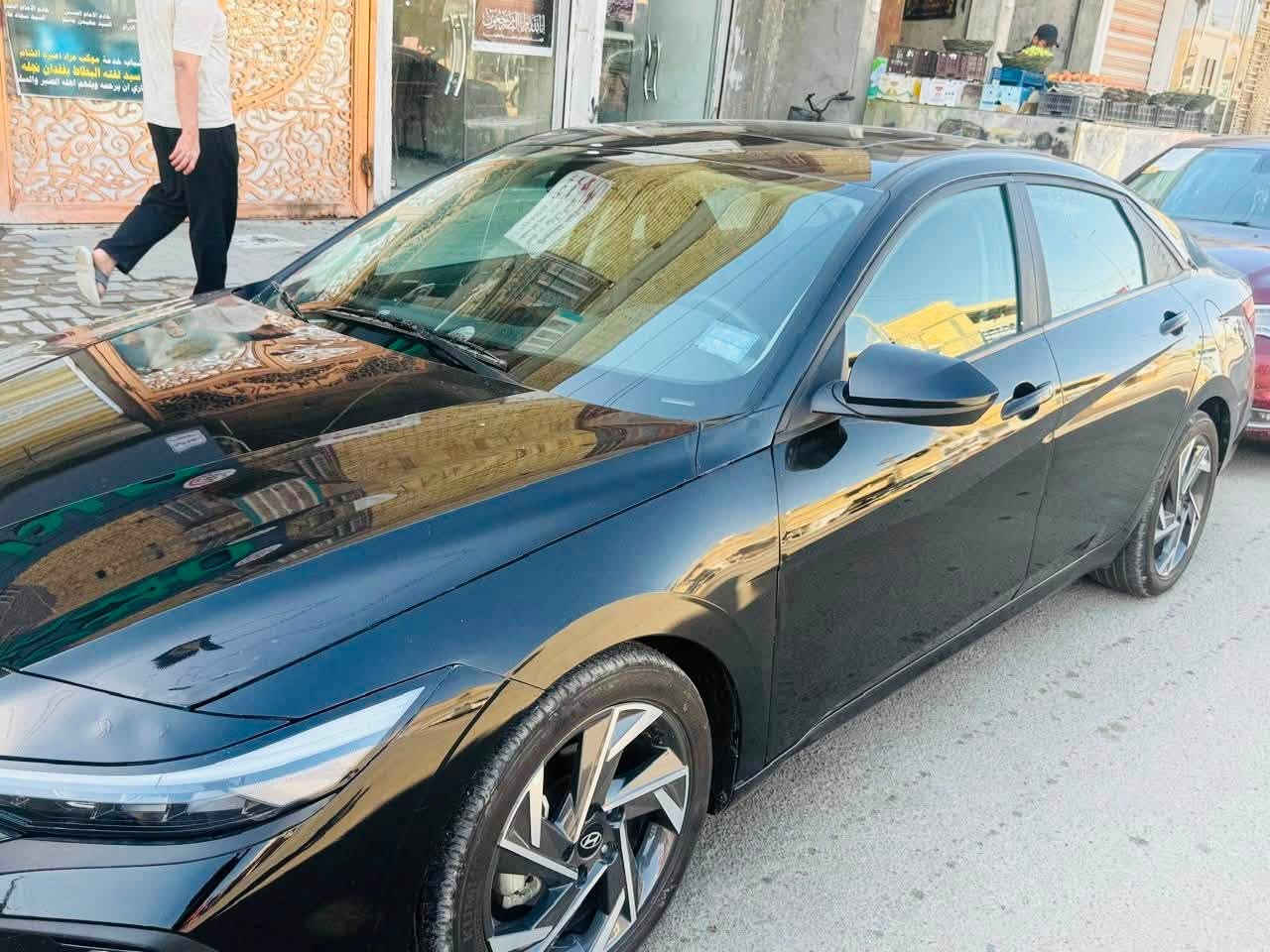 *سلام عليكم الالنترا موديل  2024 وارد امريكي مكينه: 2000 دوش
*ماشية (16000)دوش الاقصادية

*فول مواصفات 1/1 حادثها بالمنشور 

 *سيارة بسمي تحويل مباشر رقم الدولي الجديد سنوية 2030
*كشنات كنتارة اسود ملكي تحكم كهربائي 

*بصمة ابواب وتشغيل عن بعد 

*فتحه تحكمات ستيرن جهتين

 *مع رادار GBS و شاحن واير لس

*حساسات أمامية وحساسات خلفية وجانبية 

*شاشه أصليه كاربلي 

*صندوق ذكي عند الاقتراب 

*اشارة ترحيب ابواب لد عند الاقتراب

*كامره دواره خلفية مع كامرة أمامية وجانبية

*وضعيات قياده مود درايف وسياقة ذاتية 

م/ سيارة مبدلة 3قطع بلادية مال حادث فقط جاهزه الاخير دينار ما تصرف عليها
معروضة :ب(143$💸) وبيها مجال الطيبين للتواصل على الرقم
الهاتف:***********
مكان السيارة: بغداد/م الصدر
