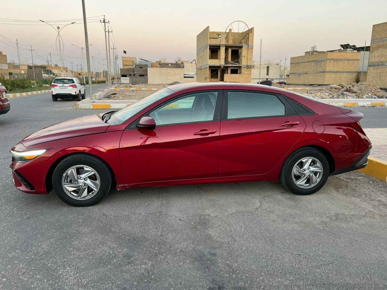 النتره 2024 أمريكي رقم ذي قار شهداء دخول جديد مكفوله كفاله عامه حتى دعاميات ضربتها بلحداديه وبدلتها بدون اي ضرر بشاصي موصفات شاشة جبيرة كاميرا تحكم فول رادارات توقف ذاتي قيادة ذاتيه فول عدا البصمه والفتحه ماشيه 30 محرك كير حداديه تبريد كله كفاله 
السعر 140 وبيها مجال الشراي يتصل وبلخدمه
 ‏‪***********‬‏
