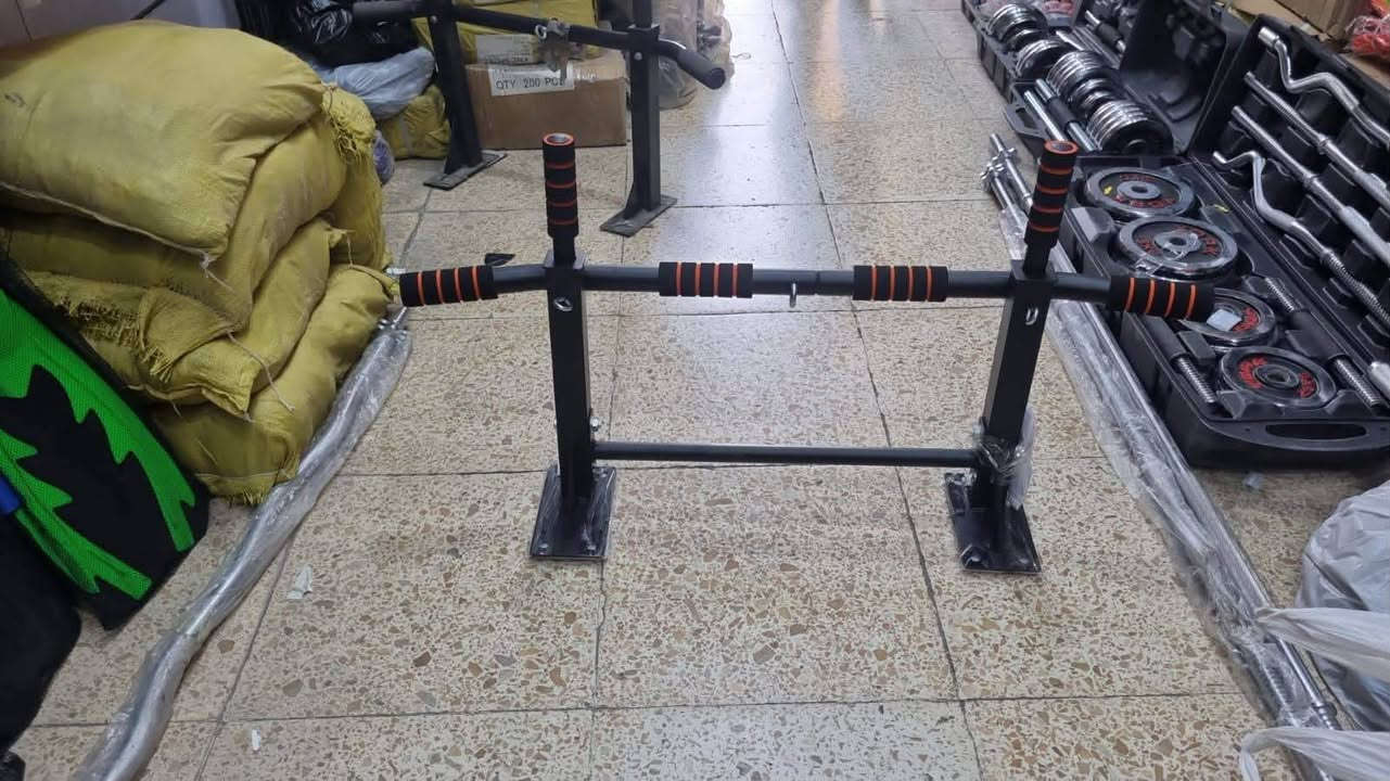 عقله جداريه 🏋️‍♂️  تصوير من داخل المحل السعــر  30 الف دينـــار دبل بوري مو العادية 📍
جديد طك كارتون بيدك
حديد اصليييييه تتحمل اوزان جدا عاليه توصل لل120كيلو واكثر

مكان مخصص لتعليك كيس الملاكمه + جويات من شركه ✔️
توصيلنه خلال 24 ساعه وطلب يمك 

🔹تجهيزات ارض الابطال 🔹
عنوان بغداد حافظ القاضي .. 
للحجز مرسله الخاص او الاتصال على *********** . 
توصيل 5 كل مناطق عراااق من شماله الجنوبه 💪🏻 

#عقله #عقله_جداريه #كمال_اجسام #تجهيزات_رياضيه
