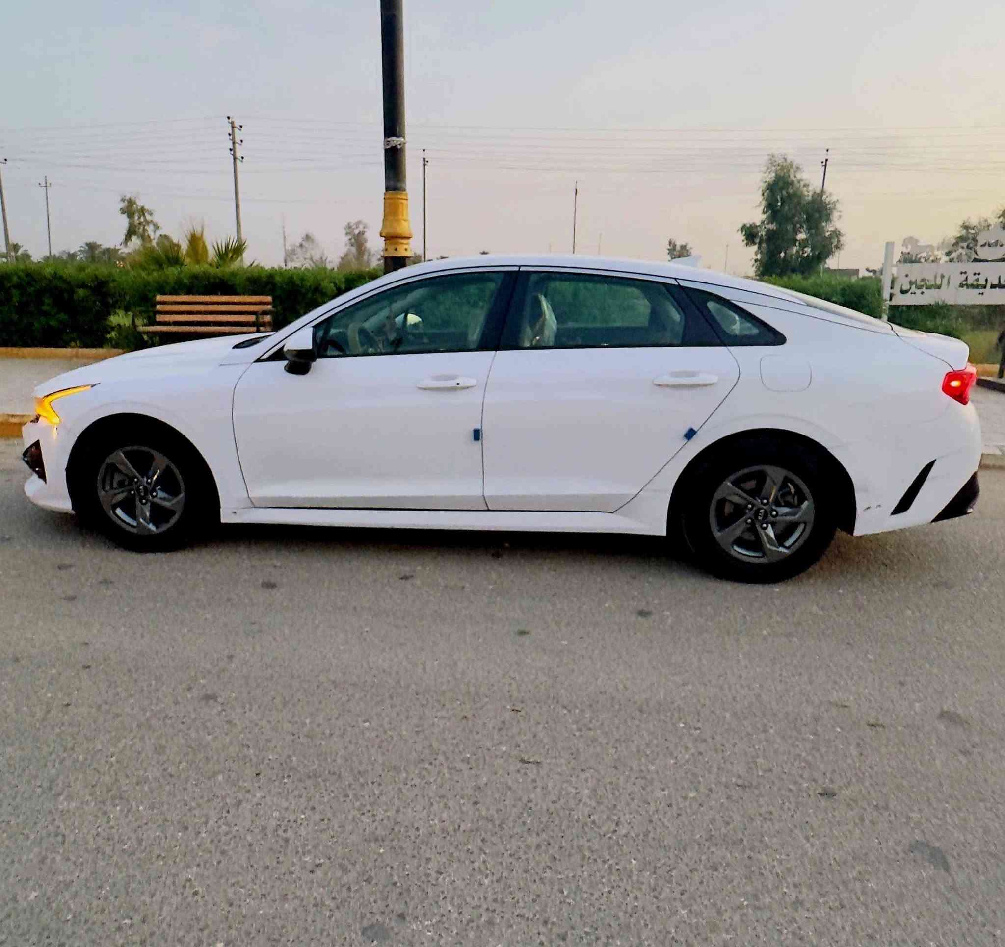 كي فايف 2021
محرك 1600  تيربو
مواصفات LXs
بصمة 
رادار 
تحكم 
رقم مثنى 
صور الحادث مرفق مع الصور
السعر ١١٥ وبيها مجال
للأستفسار ***********
