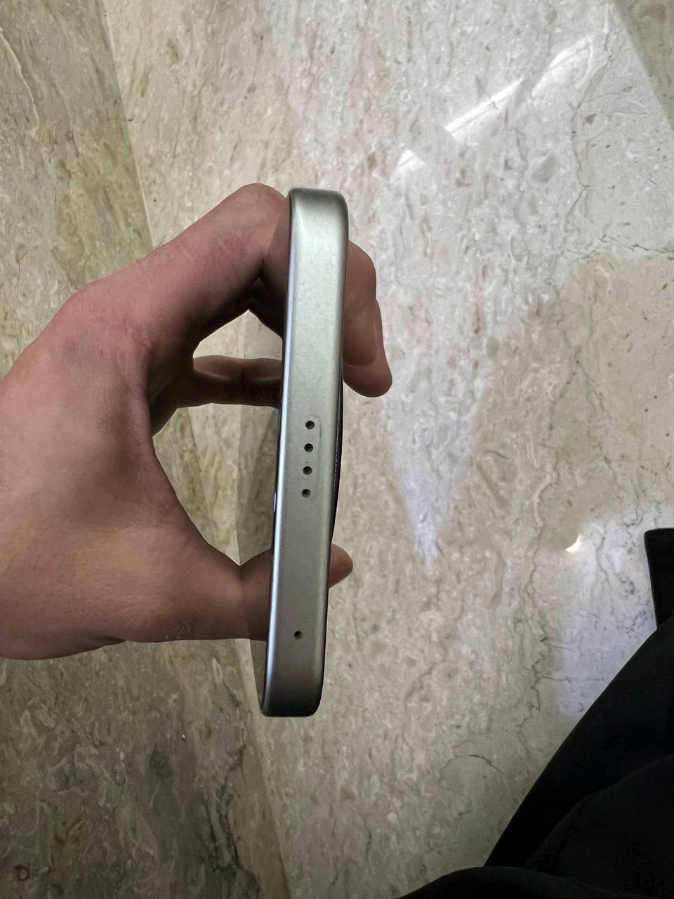 جهاز هونر 9x d مستعمل بس لوك فول نظافه اي شخط مابي تاخذه راسك مرتاح وعلى ضمانتي اي شي  واذا بي خلل  مرجوع ع الفحص أمانه الله لو ما محتاج ما ابيعه جهاز نظيف كلش كلش وياه كارتونه وشاحنته الاصليات السعر بي مجال قليل كلش حگ الجيه رجاءاً العطلات لحد يدخل لا تضيع وقتك ووقتي