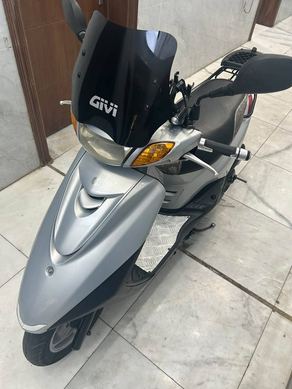 🏍️🔥 للبيع Yamaha Axis Treet ياباني 🇯🇵 🔥🏍️
⭐ موديل 2009 | مرقمة بغداد | رقم مميز

💎 دراجة نظيفة جداً ومرتبة — شغل واطلع

🔧 ما ناقصها برغي، والدراجة بحالة ممتازة.
🛠️ تقدر تجيب وياك أي فيتر تثق بيه وتفحصها براحتك من الألف للياء.
💯 النظافة مكفولة والمعاينة خير دليل.

📑 الملكية والأوراق:
✅ الدراجة باسمي
✅ مرقمة بغداد
✅ رقم مميز
✅ تحويل ثاني يوم

📍 الموقع: بغداد — الكاظمية

💰 السعر: اتصل وتدلل — والجاد ما نختلف وياه 🤝

📞 ***********
💬 متوفر واتساب

🔥 دراجة تستاهل المعاينة — شوفها، افحصها، وإذا ناسبتك توكل على الله.
