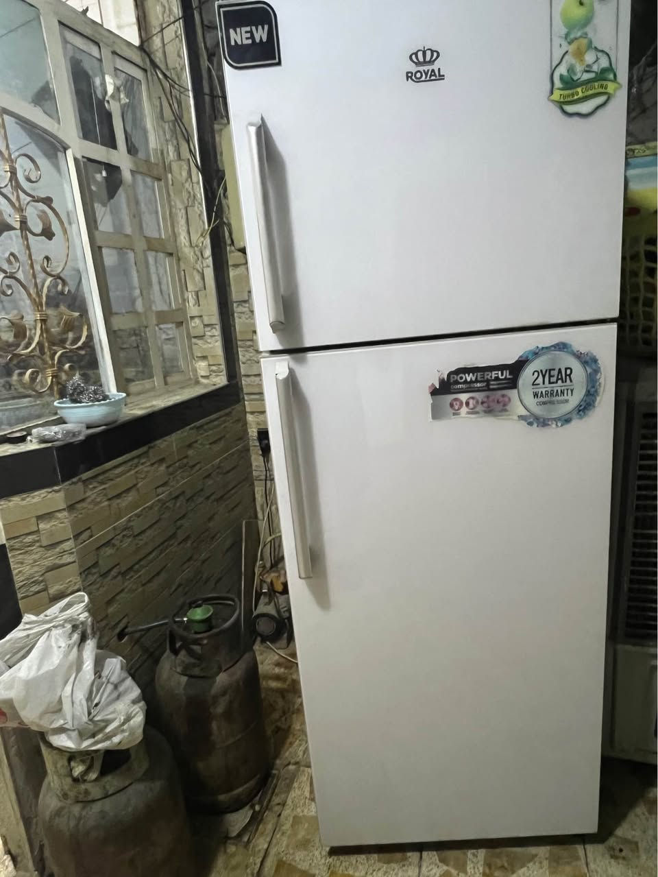 ثلاجه رويل بابين
فقط الرزه البوب مصلحه
سعرها 350
مكاني البياع بغداد
*********** بغداد, العراق
