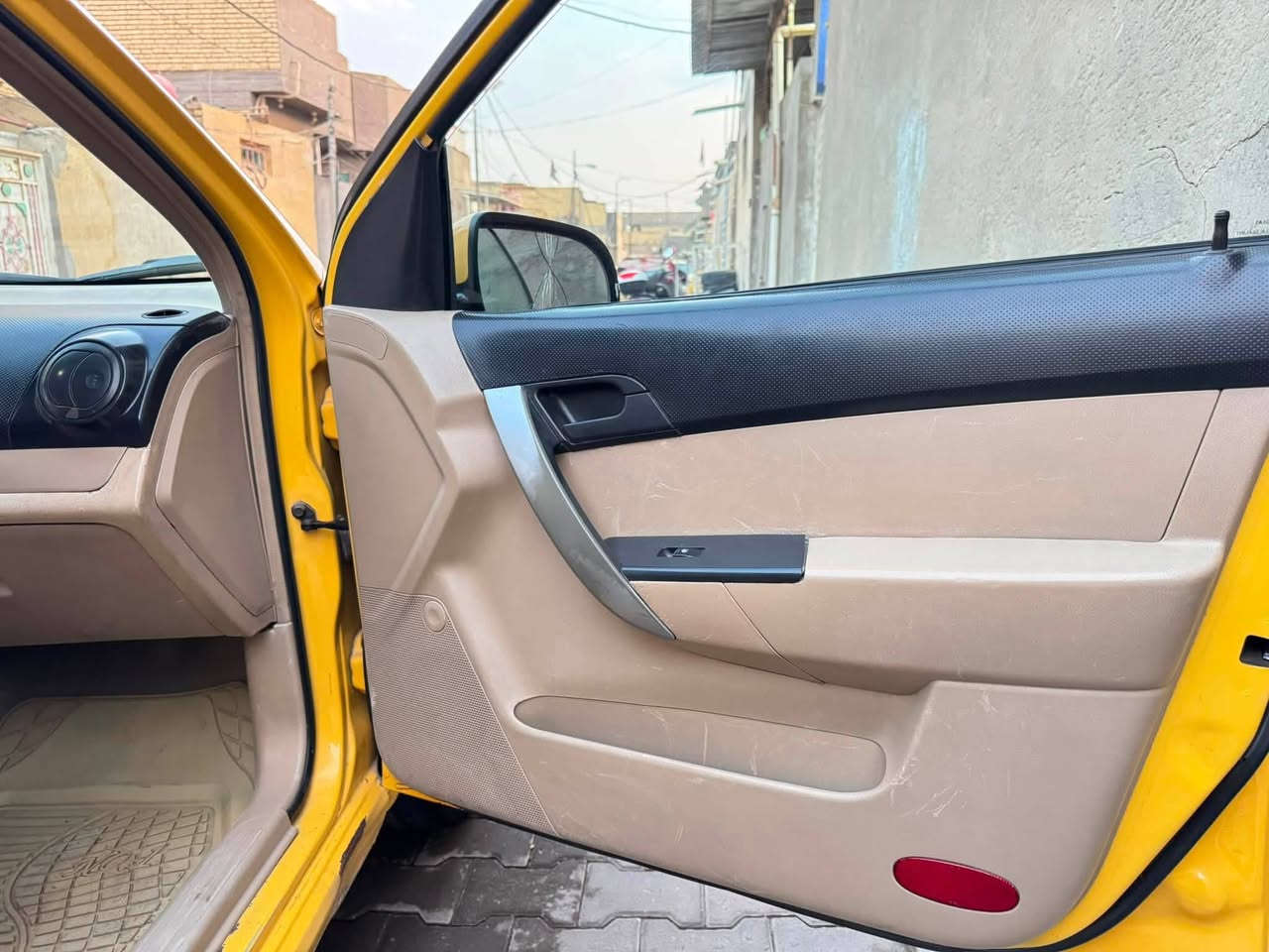 أفيو ٢٠١٠ • سنوية جديدة • شرط تحويل
