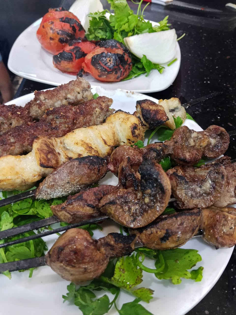 السلام عليكم تحية طيبة لجميع زبائننا الگرام❤️
#مطعم_مشويات العزيزيه 👨‍🍳🥓🥓

متواجدين طيلة أيام الأسبوع ❤️

مستعدون لتجهيز كافة المناسبات.

توصيل داخل العزيزيه. 🏍️ 

كيلو كباب لحم 🥩. 20 الف هوه وصمون حااار

كيلو كباب دجاج 🐓16الف🐔

صينية مشاوي مشكل🍖22شيش صمون حار.  25 الف 

تكة لحم 🍗. تكة دجاج 🐓. معلاگ🍗 .اجنحة 🥓

ارقام التواصل. ***********👇 للاتصال.
