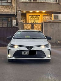 كورلا ٢٠٢٥ للبيع كفاله عامه ماشيه ٧ الف مكاني المنصور 07740234710