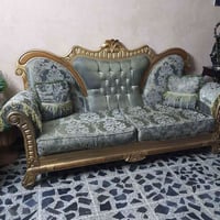 يوجد تخم قنفات مستعمل نظيف 10 مقاعد تركي 07731000043