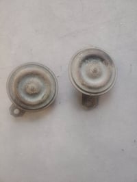 هورنات • سيدان • فيشة حمرا