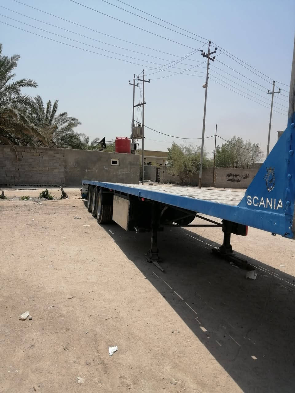 السلام عليكم سكانيا موديل ٢٠٠٨  رقم بصره نكليزي كير٣x٣ حجم ٤٢٠ سوبرين كفاله عامه مكينه كير شاصي تبريد قماره كله مكفول عربانه اوربيه تايرات  جاهزه من حداديه وبريك وهوه كله جديد ماعدا شاصي العربانه بي فطرشعره مصلح ومضروب باج 
 سعر خاص الموشراي لايتصل
 للاستفسار هاتف ***********

