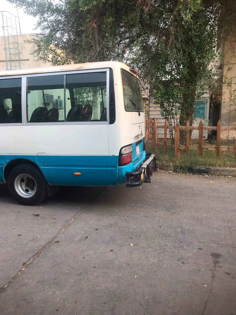 كوستر للبيع موديل 2000 بترا كاز بلاد السياره جاهزه ميكانيك تبريد مكلف بنشر غير متواجد على خاص رقم راعيها للستفسار ***********
