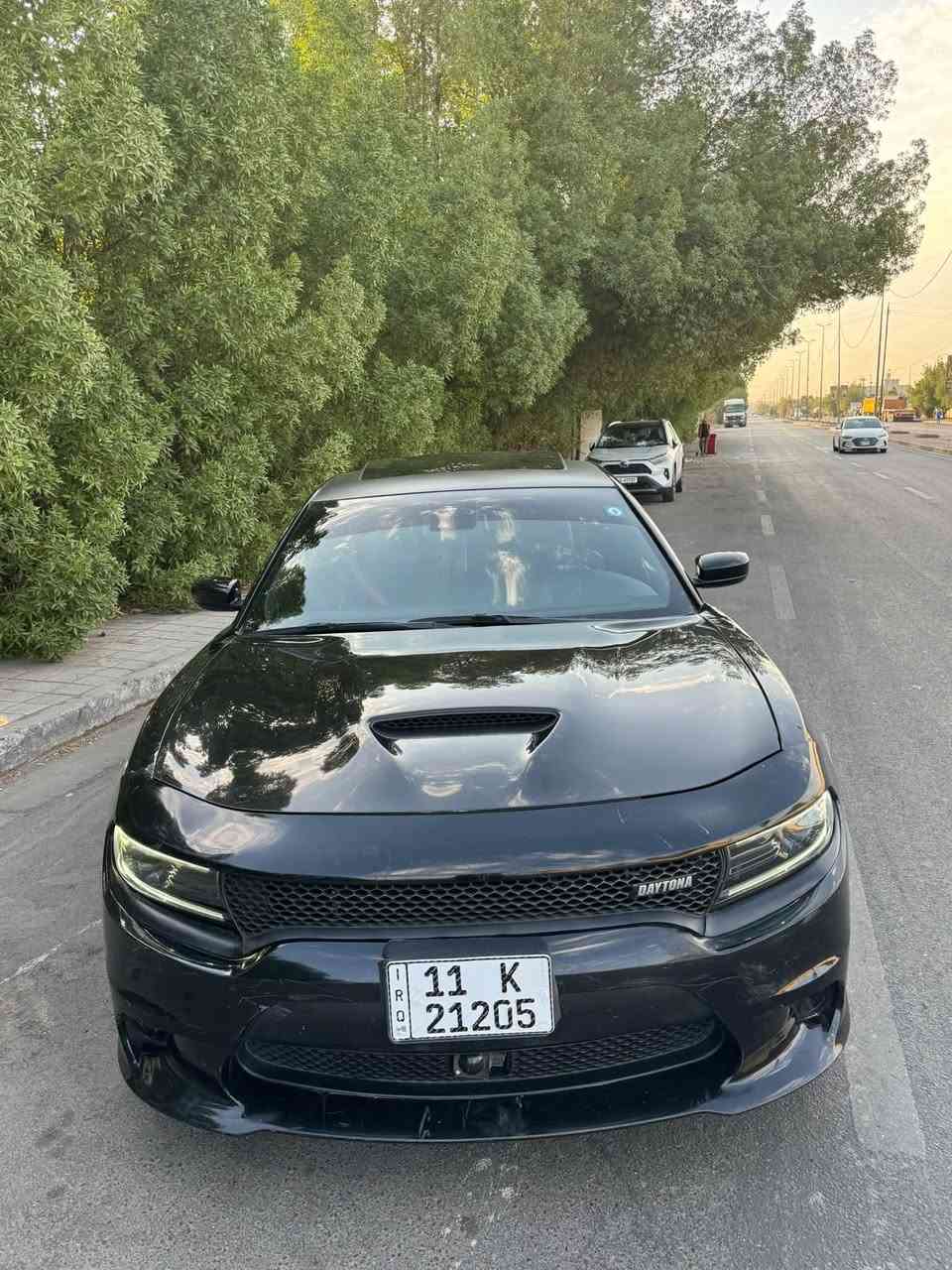 السلام عليكم ارخص دايتونا 2023 بموديلها وبمواصفاتها
سياره فوول1/1 
رادار امامي ووستم صوت هارمن كاردون
وفتحه وكشن خزن وتبريد تدفئه حته الاسترين كهرباء 
دشبل خياط مو العادي وعينه 260 مالتها
ماشيه19 الف فقط رقم بغداد باسمي تحويل ثاني 
سعرها 225 وبيها مجال حادثها كدامكم بنيد مدبل نفس لون جاملغ بارد صبغ وتعمير بل لغد شاصي راديتر بلادي مملعبوب بيهن 
مكاني بغداد شارع فلسطين 
***********
