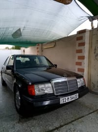 موديل ١٩٩١ • مكينة 300 • دواخل جلد