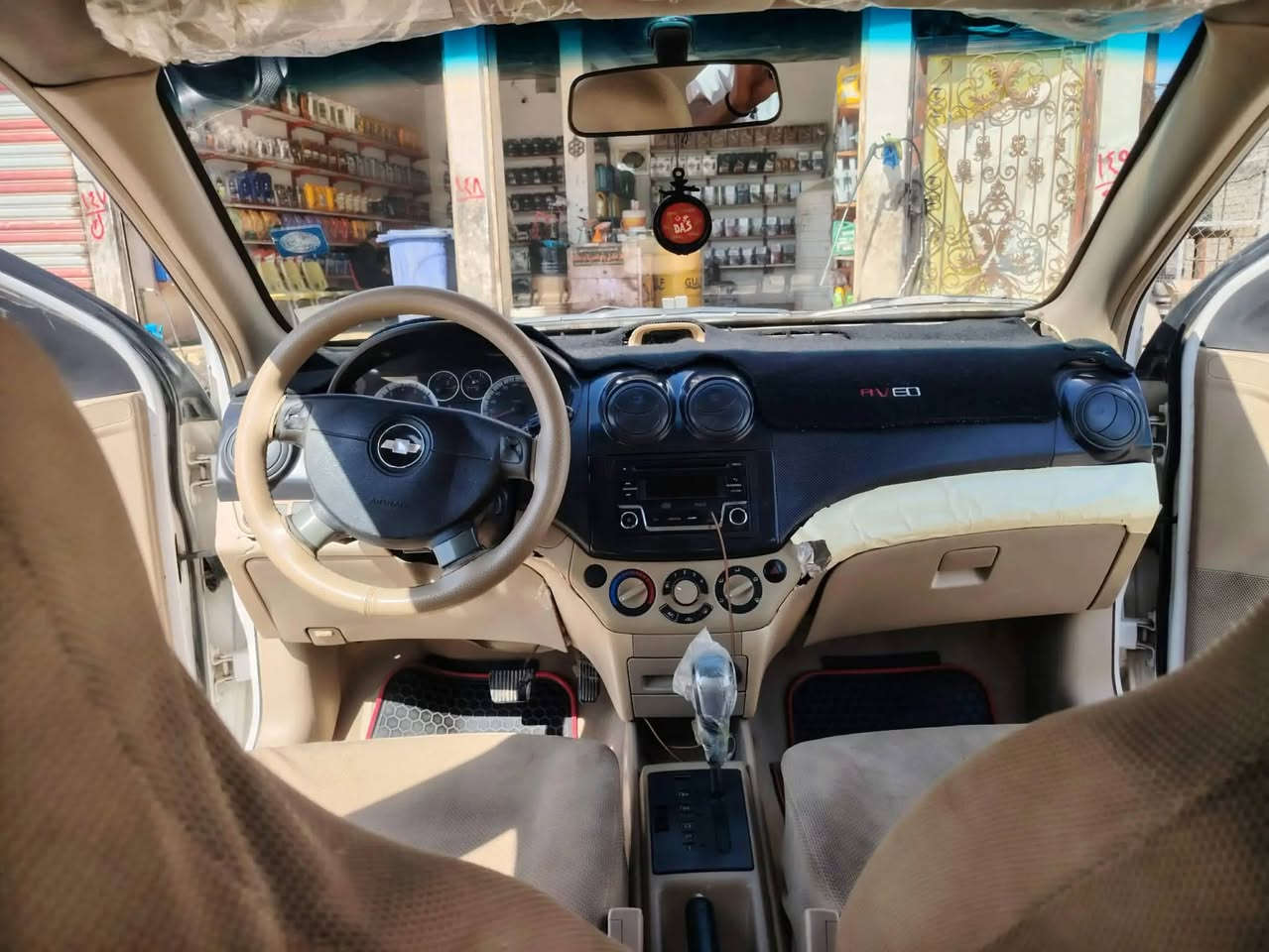 لبيع مديل 9 اتصل باقي تفاصيل رقم ***********
