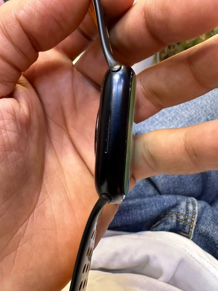 Apple watch series 8
ساعه أبل الجيل الثامن 
حجم الكبير 45mm
بطارية 93🔋
اللون Black المنيوم
ملحقاته سير اصلي وشاحنه اصليه بلاديه

السعر250 بيه مجال بسيط 
مكاني كربلاء
***********

