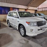 لاندكروزر • ٢٠١٠ • محدثة ٢٠١٤