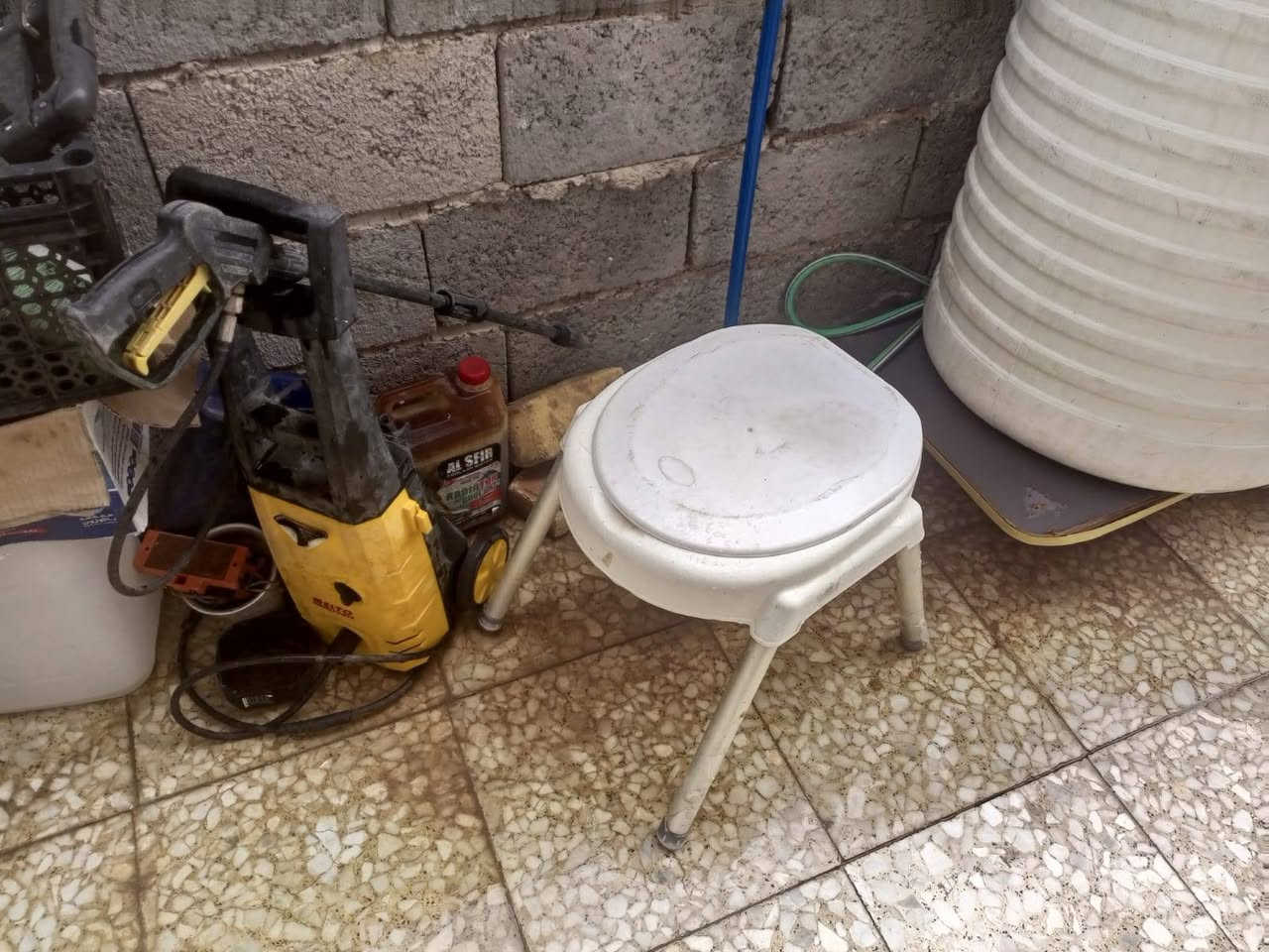 كنب • مستعملات • للبيع