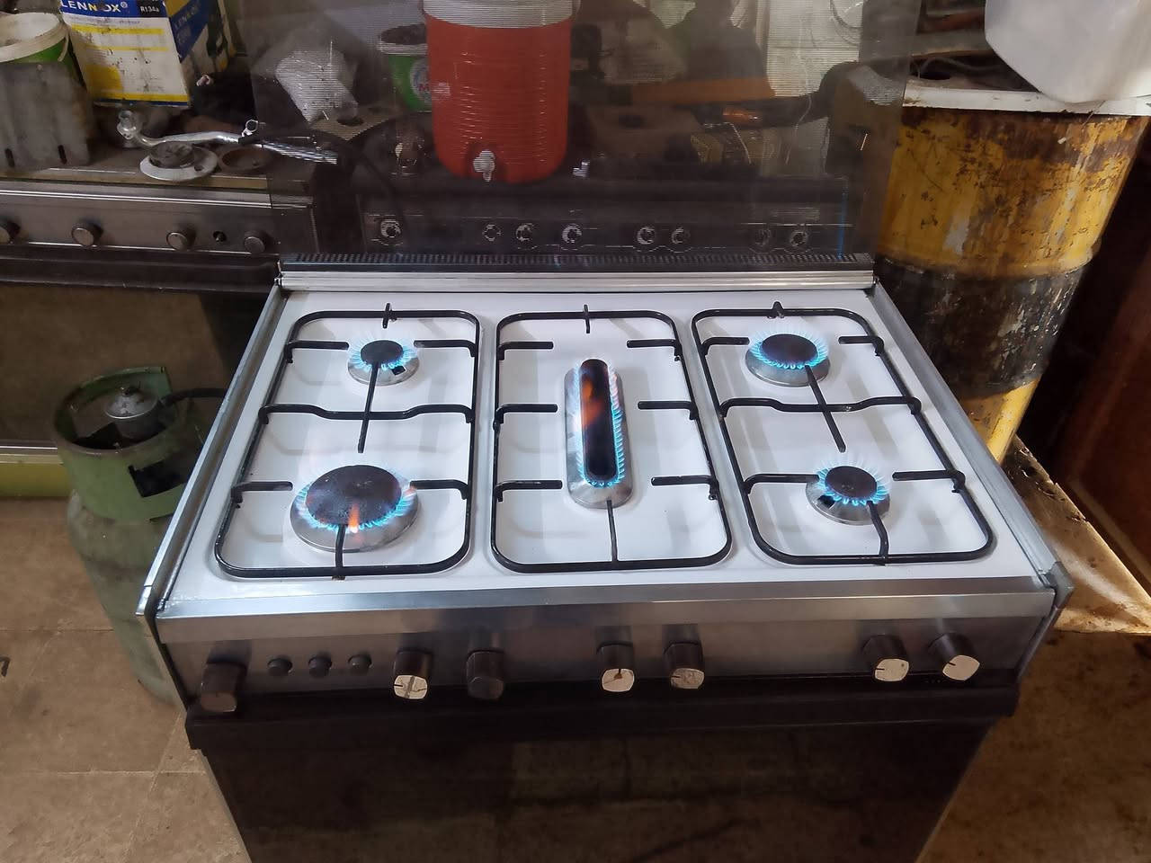 طباخ عشتار شرط الفحص كلو شغل نار زركه قوية نظام بوري فرن شغل نار زركه قوية حي سومر 
*********** واتساب 
***********
