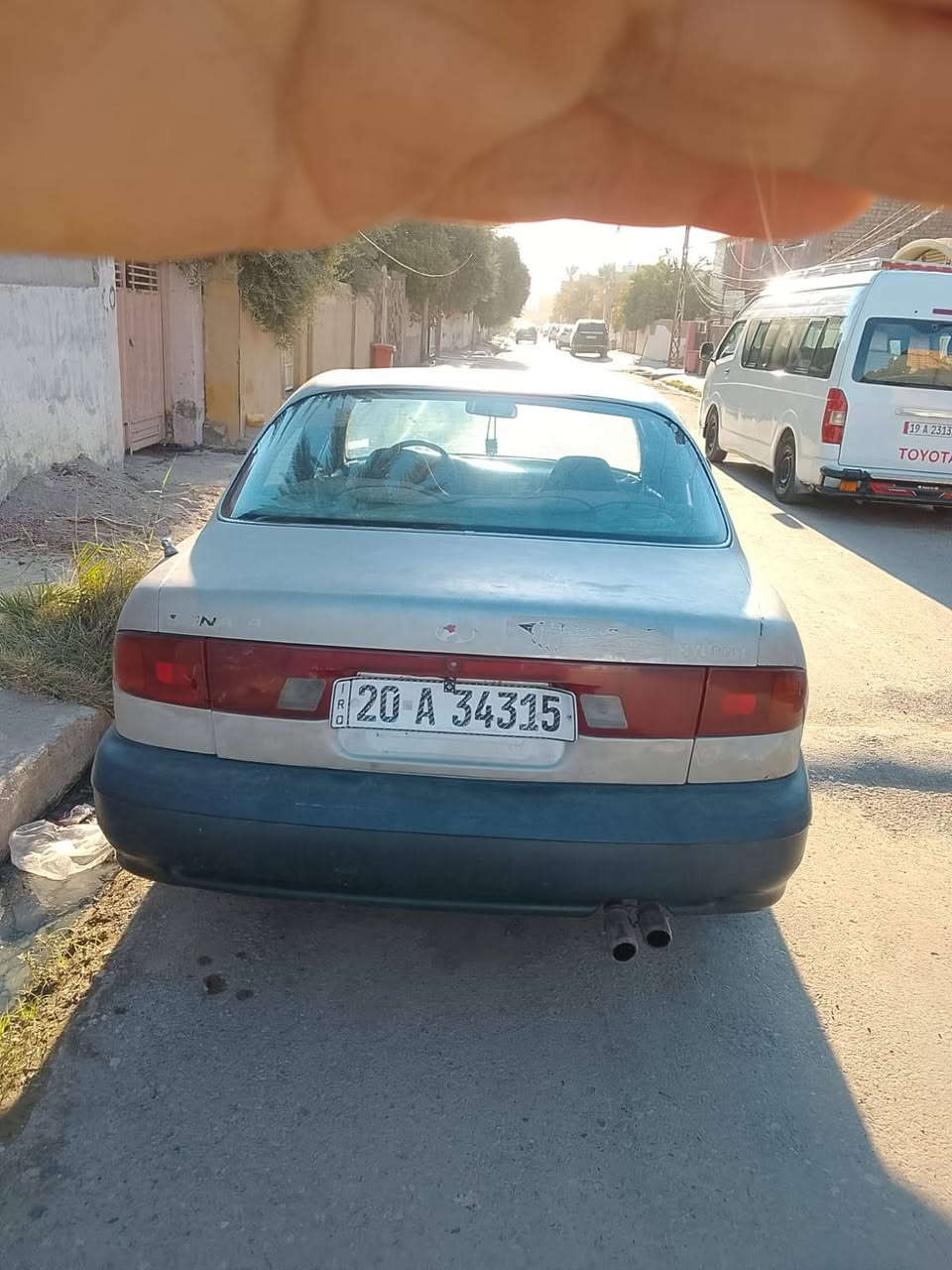 السلام عليكم سوناته موديل 93 سياره حلوه خير من الله رقم جديد صدر جديد تخم تاير جديد تبريد يشتغل السعر 35 وبيها مجال مكان سياره ديالي بعقوبه محتاجه بس صبغ  اي ستفسار تصال بلرقم ***********
