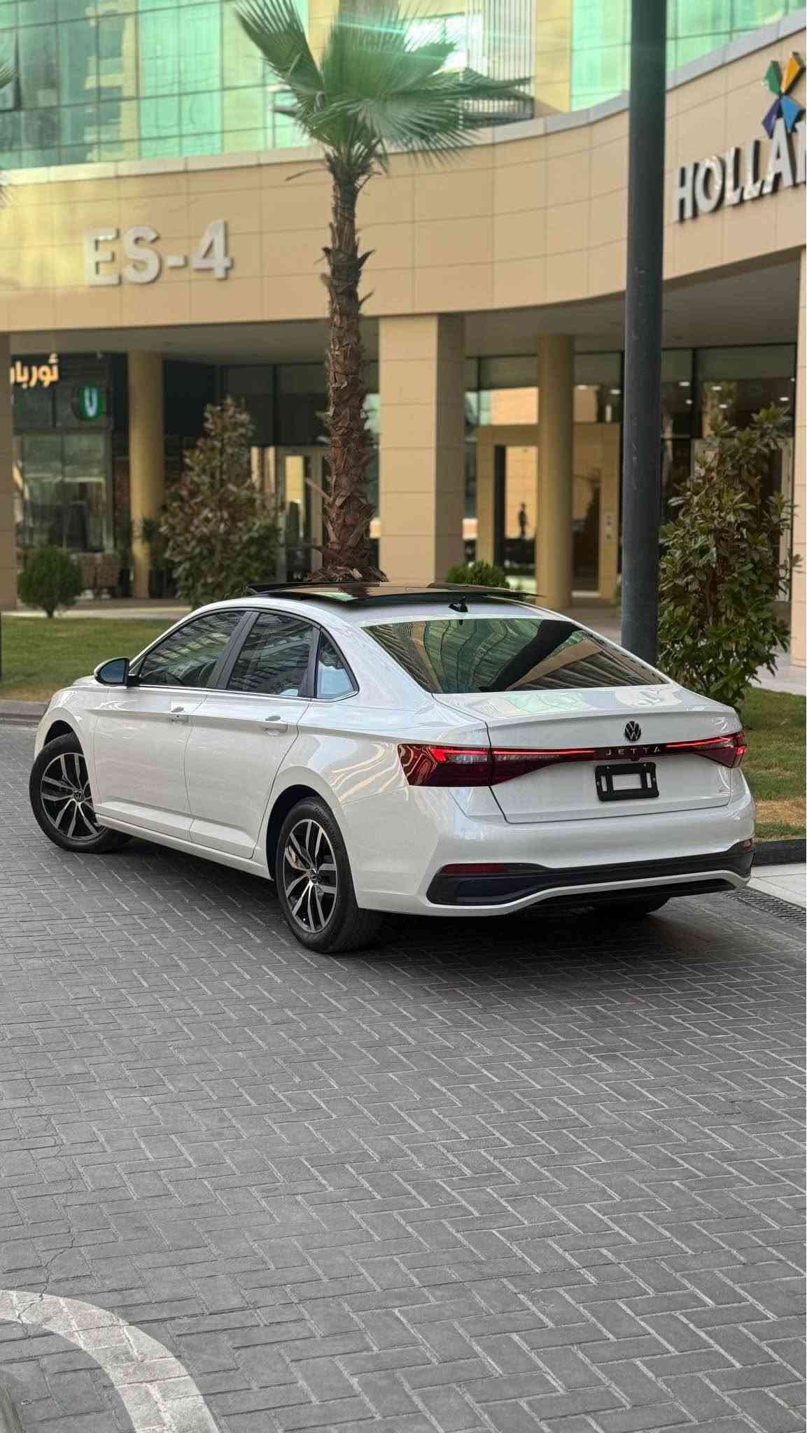 جيتا SE • بانوراما • ٨٠٠٠ ميل