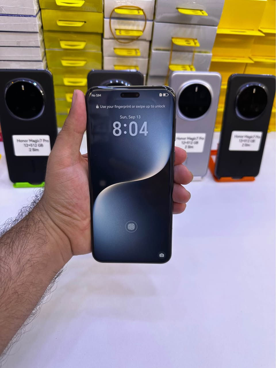 Honor magic 7 pro
ڕام 12GB       زاکیرە 512GB
بەدەستی دوو بەردەستە
بەلام وەک لۆک وایە نموونە لەجوانی نوکەدەرزی شوختی نیە
زوومی کامێرەی 100X
نرخی 850 هەزارە

‎ئێمە لە تلگرام : https://t.me/Tmobile_yuu

‎هەموو پەیج و پلاتفۆرمەکانی ئێمە:https://takl.ink/T.mobile/
ژمارەی واتسەپ  ***********

‎ناونیشانی ئێمە:
‎تی مۆبایل - سلێمانی - بازاڕی حەمە ســور - پشت چایخانەی شەعب - دوکــانی ژمارە { 9 } 
‎دەستی دوو دوکانی ژمارە {20} السليمانية, العراق

