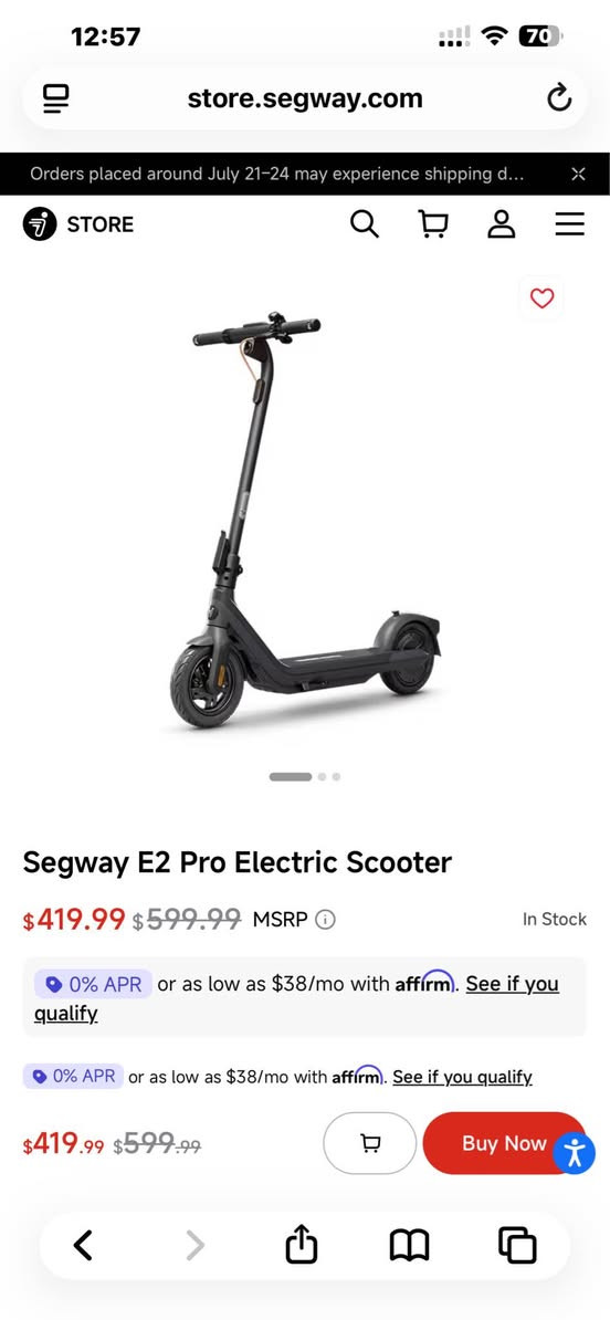 🛵 سکۆتەری کارەبایی Ninebot E2 Pro بۆ فڕۆشتن 🛵
سڵاو هاوڕێیان، سکۆتەرێکی زۆر خاوێن لە مارکەی بەناوبانگی Segway Ninebot مۆدێلی E2 Pro دەفڕۆشم. زۆر گونجاو و بەهێزە بۆ هاتووچۆی ڕۆژانە و ناو شار.
✨ تایبەتمەندییەکان:
• خێرایی: تا ۲٥ کلم/کاتژمێر
• مەودای شەحن: تا ٤۰ کیلۆمەتر دەڕوات بە یەک شەحن
• تایەکان: ۱۰ ئینچی قایم (Tubeless)
• شاشەی دیجیتاڵی: دیاریکردنی خێرایی، ڕێژەی پاتری و مۆدی لێخوڕین
• سەلامەتی: خاوەنی فلاشەری ئیشارەت دان بە لای ڕاست و چەپ لەسەر دەسکەکان
• سیستەمی زیرەک: بەستنەوە بە مۆبایل لە ڕێگەی بلوتووت + پشتیوانی Apple Find My
• تاشین (قەدکردن): بە ئاسانی قەد دەبێت بۆ هەڵگرتن و ناو سندوقی سەیارە
🧼 باری گشتی: زۆر خاوێنە، پاتری و تەواوی بەشەکانی بێ کێشەن و بە شەرت دەیبەم.
💰 نرخ: [ 350$ ]
📍 شوێن: [ سلێمانی ]
📞 ژمارەی پەیوەندی: [*********** ] السليمانية, العراق
