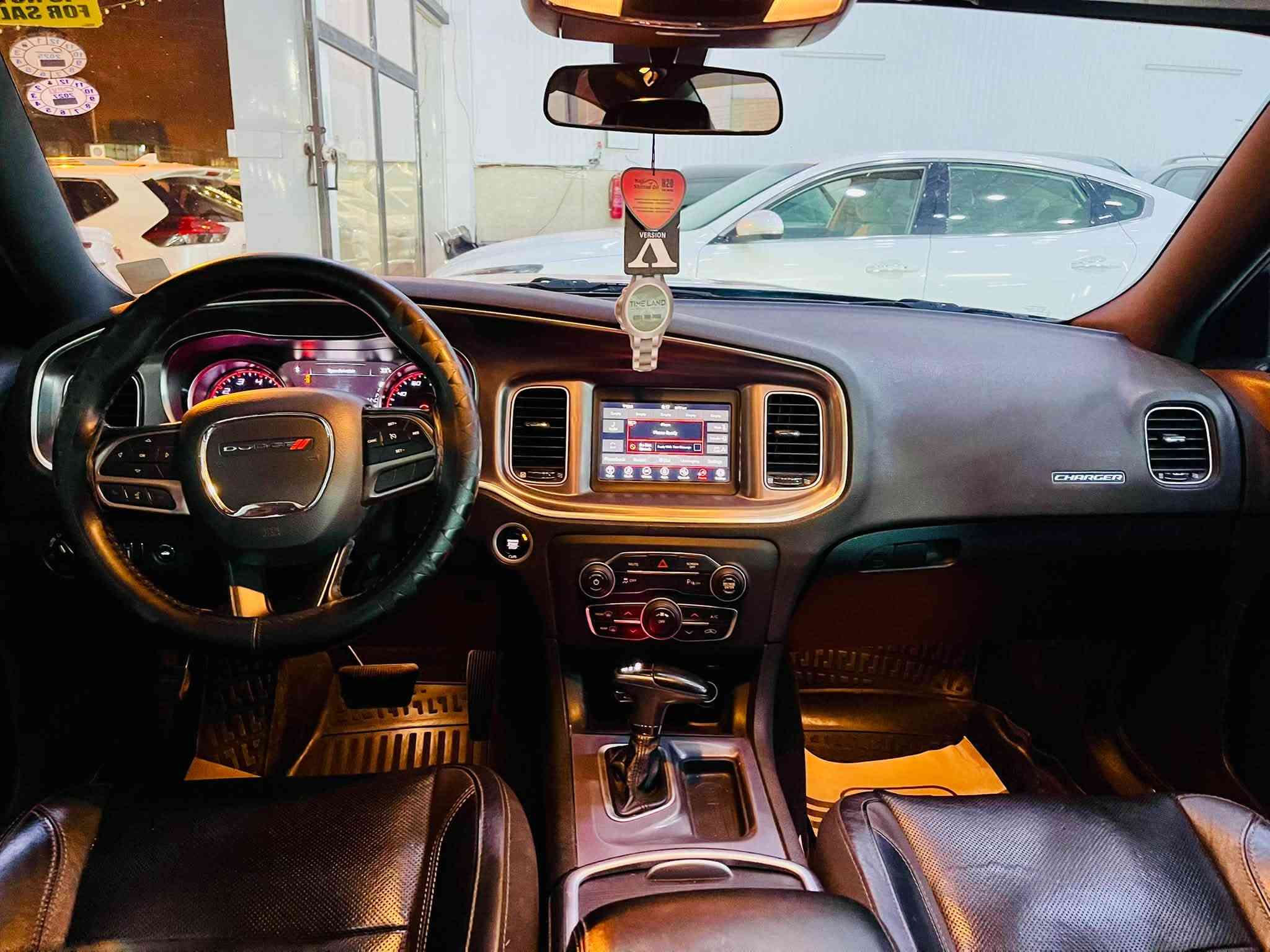 Dodge charger 2021 SXT plus فول مواصفات سعر 228 عنوان أربيل 
***********
***********
وتسأب
