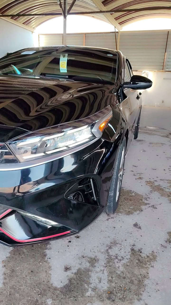 من رخصت الادمن
الخاص مغلق شراي صحيح اتصل أو تدلل 

فورتي موديل ٢٠٢٣  جي تي لاين 

وارد أمريكي ابشرط بدون ايرباك  أو بدون دواخل  ابشرط لا شخط لا بارد كفاله 

فول الفول 
رادار امامي خلفي جانبي 
كشنات جلد + كهرباء + تدفيه تبريد 
بك لايت لد + لايت لد 
هند بريك بصمه 
ماشيه ١١٧ 
مكينه تيربو كفاله كير كفاله 
صدر امامي خلفي كله جديد 
تخم تاير جديد 
مكان🚩 السياره فلوجه  
سعرها  ١٤٠ أو بيها مجال 
***********
