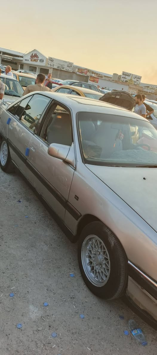 السلام عليكم اوميگا للبيع موديل 1992 رقم كركوك شرط تحويل دفتر بانزين بيها گير محرك نشطات خيرمن الله
مكاني كركوك قادسيه ***********
السعر 29وبيها مجال مستعجل عله بيعتها
السلام عليكم اوميگا للبيع موديل 1992 رقم كركوك شرط تحويل دفتر بانزين بيها گير محرك نشطات خيرمن الله
