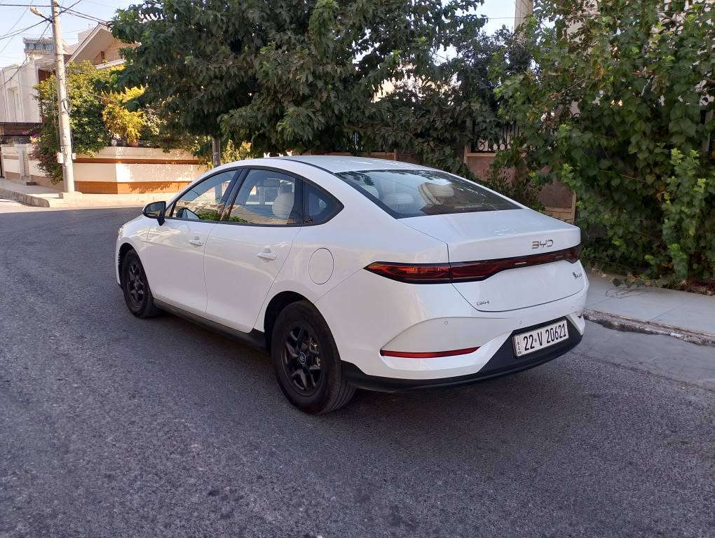 BYD QIN PLEASE 2025
***********
مودیل 2025
ناو زةرد _شاشة و كاميرة
9 هةزار رويشتووة 
كارت و شةحني بيلادي لةگةلة 
بوياغ تةنك 
سيارةكة هيچي نية تةنها 7 دنك تةزرةي هةية 
سعر :134$
شوين هةولير 
موبايل واتس *********** أربيل, العراق
