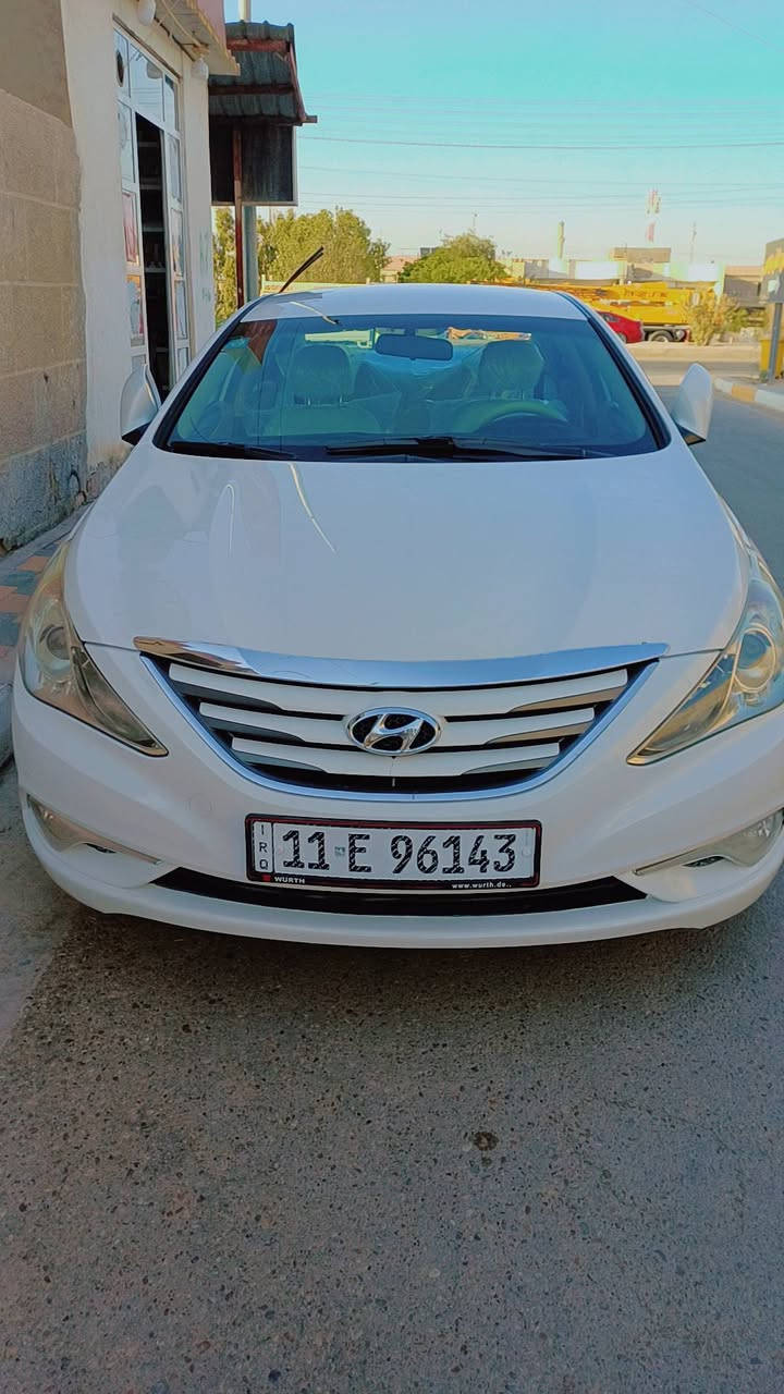 سوناتا موديل 2014 مكفوله عدى بارد براس الجاملغ الامامي والباقي كفاله سياره بأسمي تحويل ثاني يوم هزه جديده سنويه لغايه 2031 مكاني الرمادي التأميم 
السعر  140 $
***********

