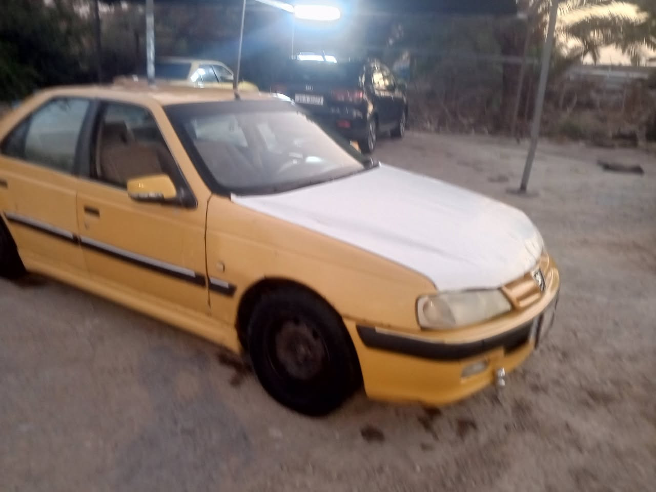 سلام عليكم 
بيجو بارص موديل 2013رقم نجف سنويه 2027 مكينه بيه خيط بخار كير جديد هستوني شاده مشط وباور جديد تخم تاير جديد  كشنات ملكه  
واذا كو مراوس بسايبه  سياره جاهز شرط تريك 140
سعر 20وبيه مجال بسيط
عنوان الديوانية 
ستفسار ‏‪***********‬‏ بي وتساب
