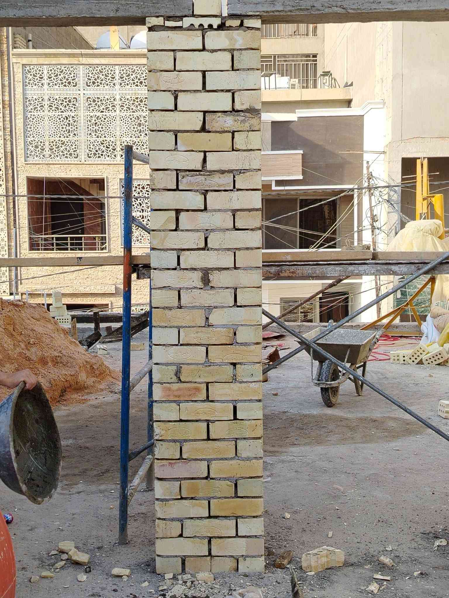 كادر بناء مصري • استلام مهندس استشاري • التزام بالمواعيد