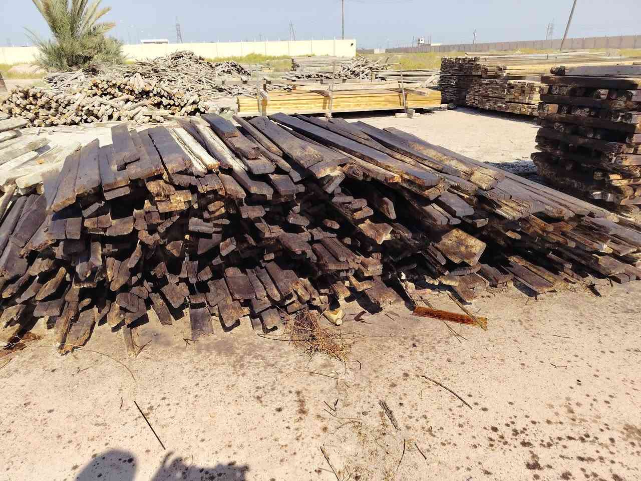 قالب للبيع ١٤مكعب روسي تارس ابو ٢٥ نضيف رقم صاحب القالب ***********
