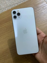 ايفون 11 برو ماكس • ٢٥٦ • بطارية ٩٥٪