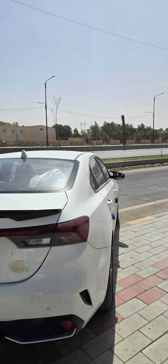 للبيع للبيع k3 مديل 2024 عليها غرامات 16 ورقة ينزل من سعرها
سيارة فول مواصفات مكفولة كفالة عامة 
ماشية 52 
رقم اربيل تحويل وكالة 
بأسم شركة 
مكاني النجف الاشرف خان المخضر 

السعر 137 وبيها مجال وتنزل فلوس الغرامات 
***********
