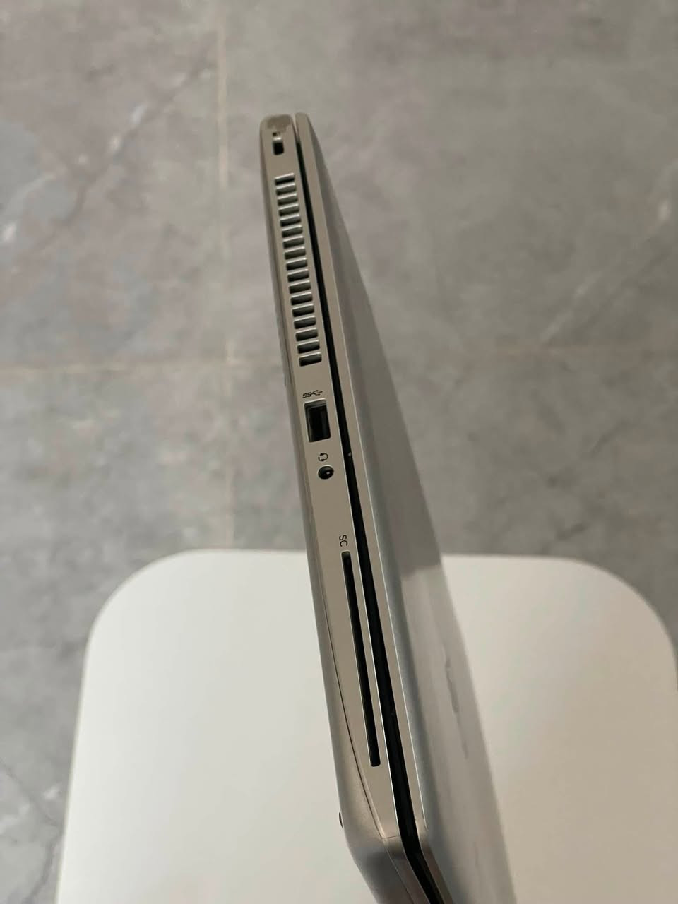 HP ProBook G640 G4
i5 8350U
Ram 8GB DDR4
Intel UHD 620 4GB
Ssd 256GB + Hdd 1TB
شاشه حجم 14
كيبورد ضوئي 
سيم كارت
بصمه اصبع
ويندوز 11 برو
جهاز حيل نظيف مكاني رمادي
سعر 300 الف
***********
