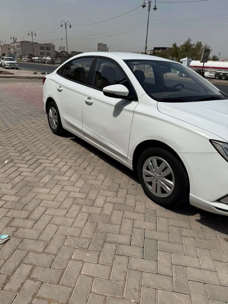 للبيع | MG5 موديل 2020
▫️الموديل: 2020
▫️الممشى: 57 ألف كم فقط
▫️الفئة: ستندر (أقل فئة)
▫️الكير أوتوماتيك
▫️اللون: أبيض
▫️محرك ٤ سلندر ١٥٠٠
▫️مثبت سرعة + نظام eco + حساس اطارات
▫️السيارة استخدام شخصي ونظيفة

السيارة رقم اربيل
بيها بارد بالباب الامامي الصفحة البصف السايق وتعديل بارد خفيف بالجاملغ الامامي 

📍الموقع: بغداد

💰 السعر: ( ٨٥ ورقة ) وبيها مجال كلش بسيط

للاستفسار الاتصال على: ***********
