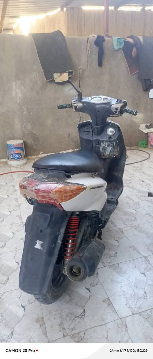 سلام عليكم دراجه سكنس للبيع دراجه شغاله نكله هندر سلف يرادله باتري دراجه خير من الله كلش حلوه سعر -300بيه مجاله لطيبين رقمي ***********

نص مكتوب في الصور:
- CAMON 20 Pro • 24mm f/1.7 1/100s ISO56
- CAMON 20 Pro • 24mm f/1.7 1/100s ISO229
- CAMON 20 Pro • 24mm f/1.7 1/100s ISO253
- CAMON 20 Pro 24mm f/1.7 1/100s ISO214