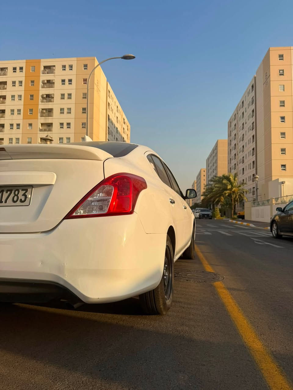 السلام عليكم 
نيسان سني 2025 هندي 
ماشيه 14600 
شاشه لكزز مكفوله كفاله عامه 
بعدهه ع وضع الشركه 
مكان السياره مجمع بسمايه 
وهذا رقمي ***********
