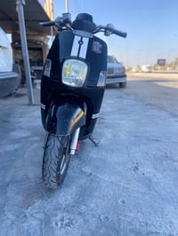 بوليس • ٢٠٠٨ • كفرات ختم واحد